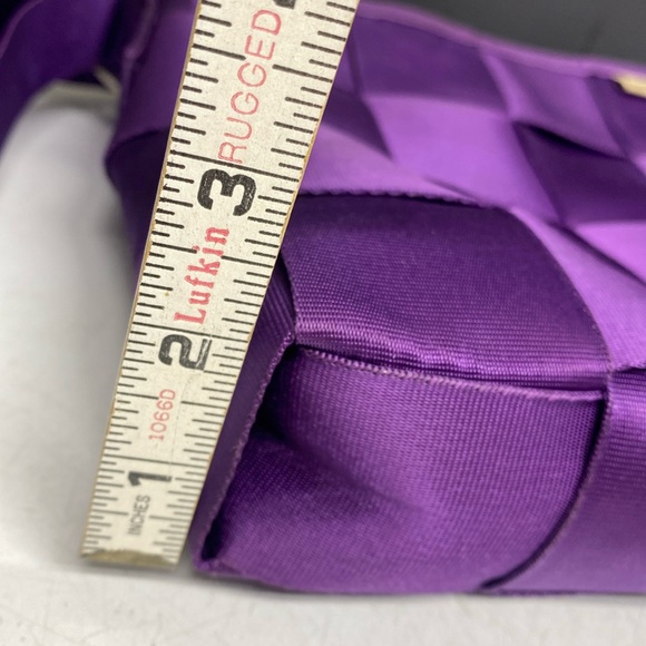 COMELY Seatbelt Crossbody Bag Zippered Purple Purse - Picture 14 of 17